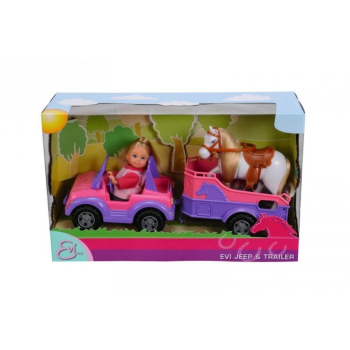 Evi w jeepie z koniem na przyczepce